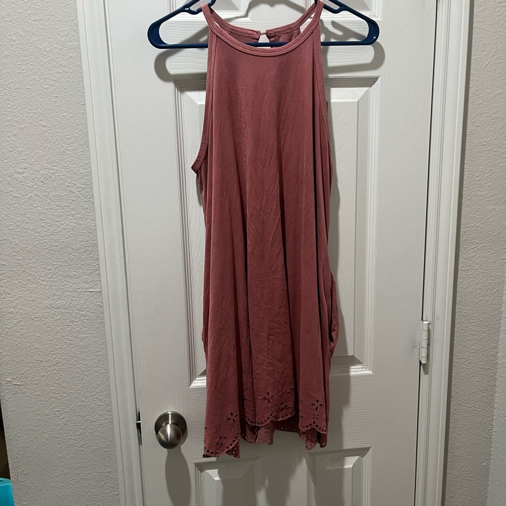 Francesca's Collections Red Midi A-Line Dress with Cut Out